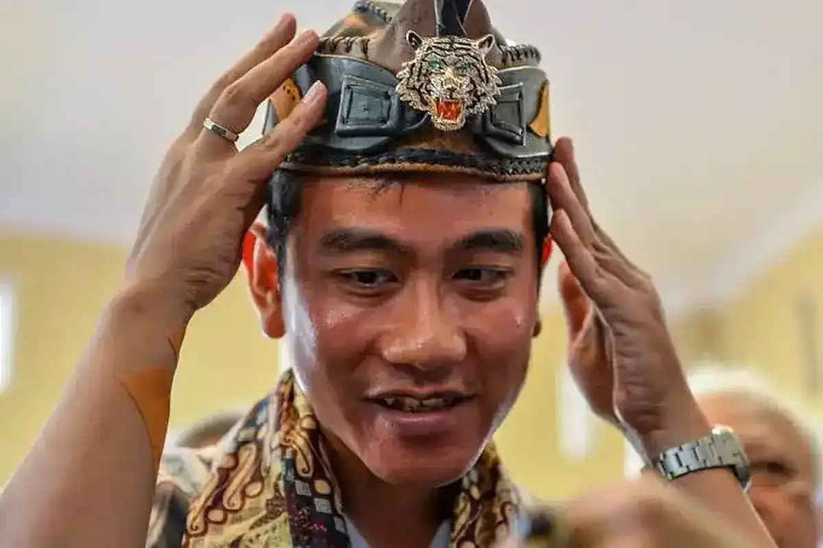 Sorotan atas Perjalanan Politik Gibran dan Perdebatan Kekuasaan Menjelang 2029
