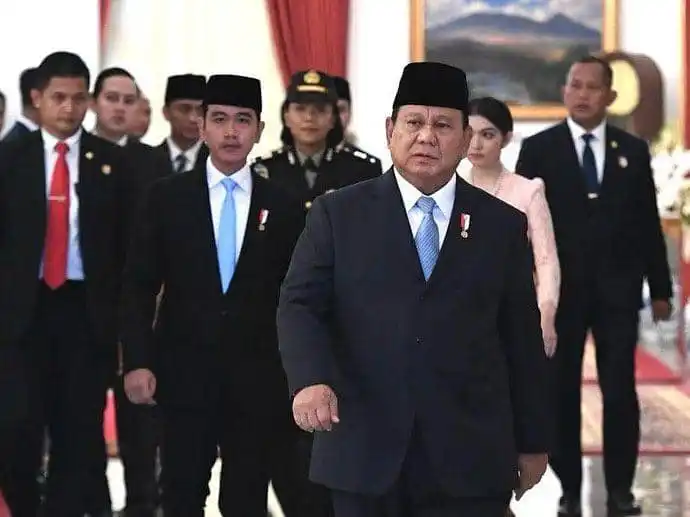 Survei Dua Tahun Prabowo-Gibran: Nilai Kinerja Rendah, Stres Publik Meningkat