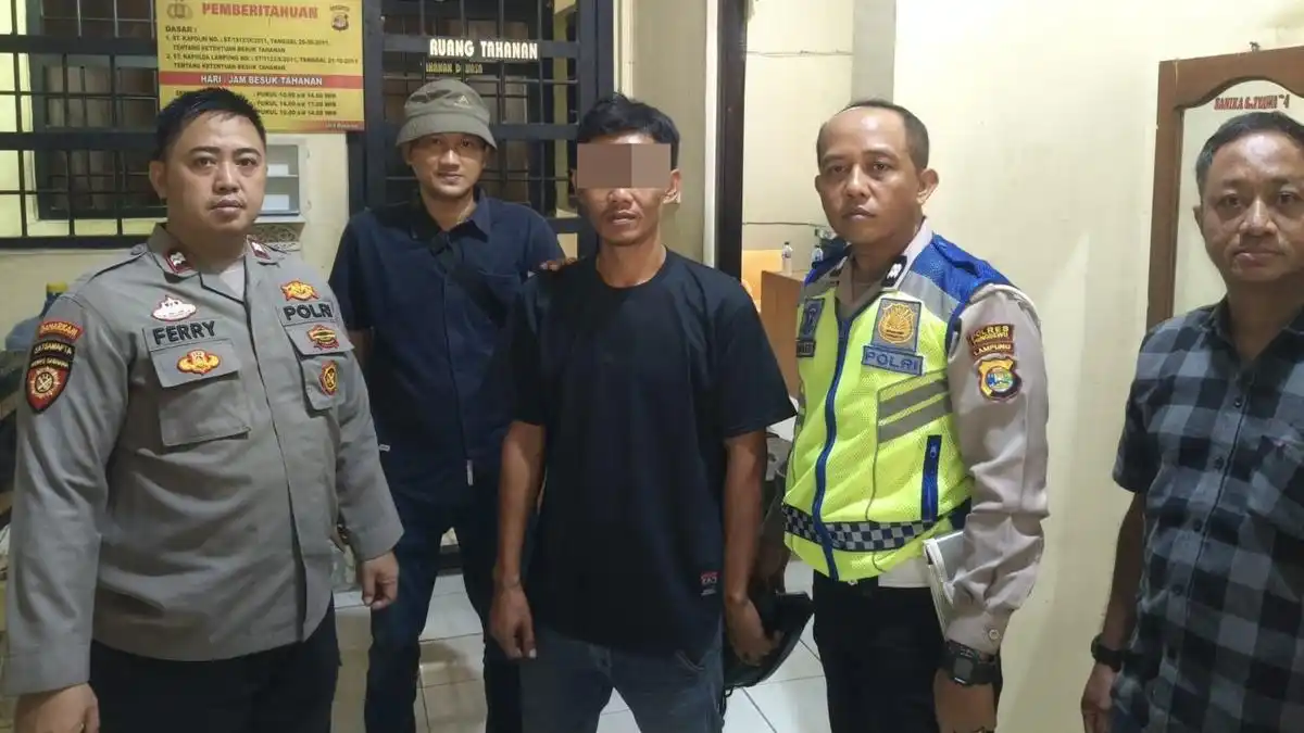 Polisi Dalami Pengakuan Sopir Fuso dalam Kecelakaan yang Menewaskan Dua Pelajar di Pringsewu