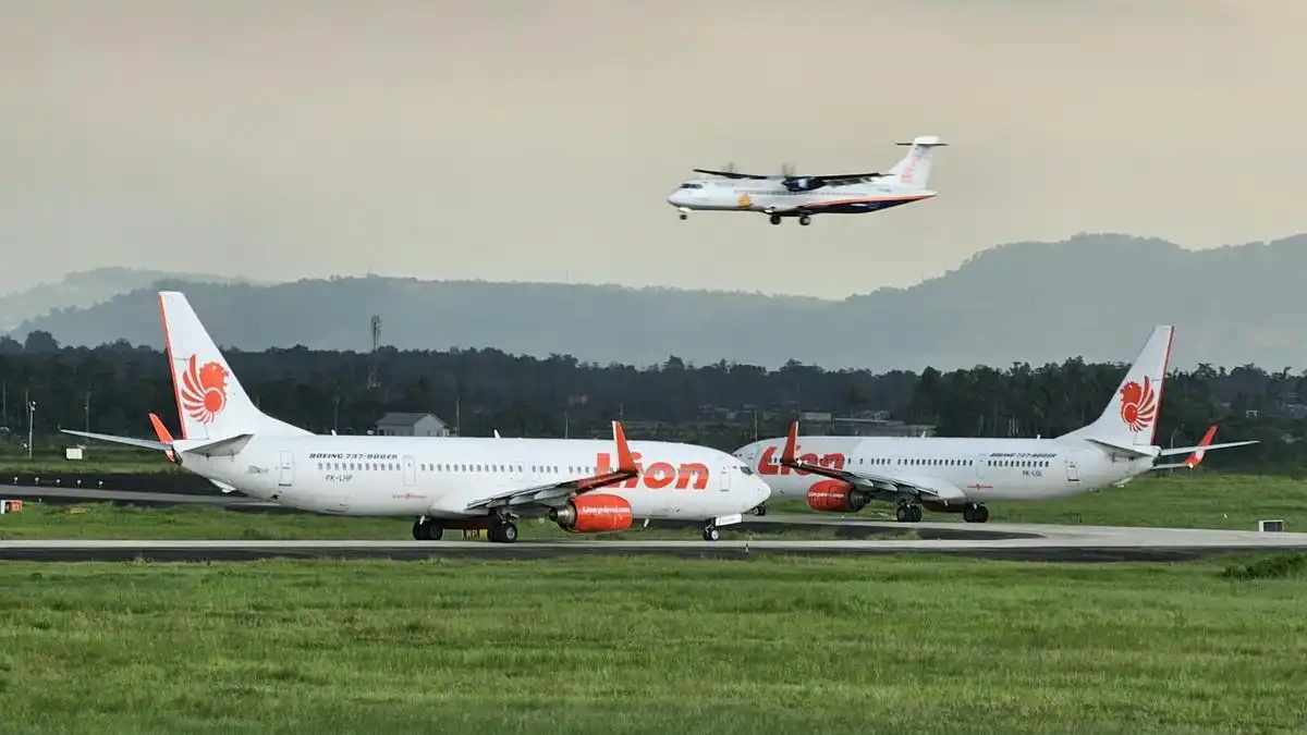 Karhutla Berdampak pada Operasional Bandara Hasanuddin, Tujuh Penerbangan Dibatalkan