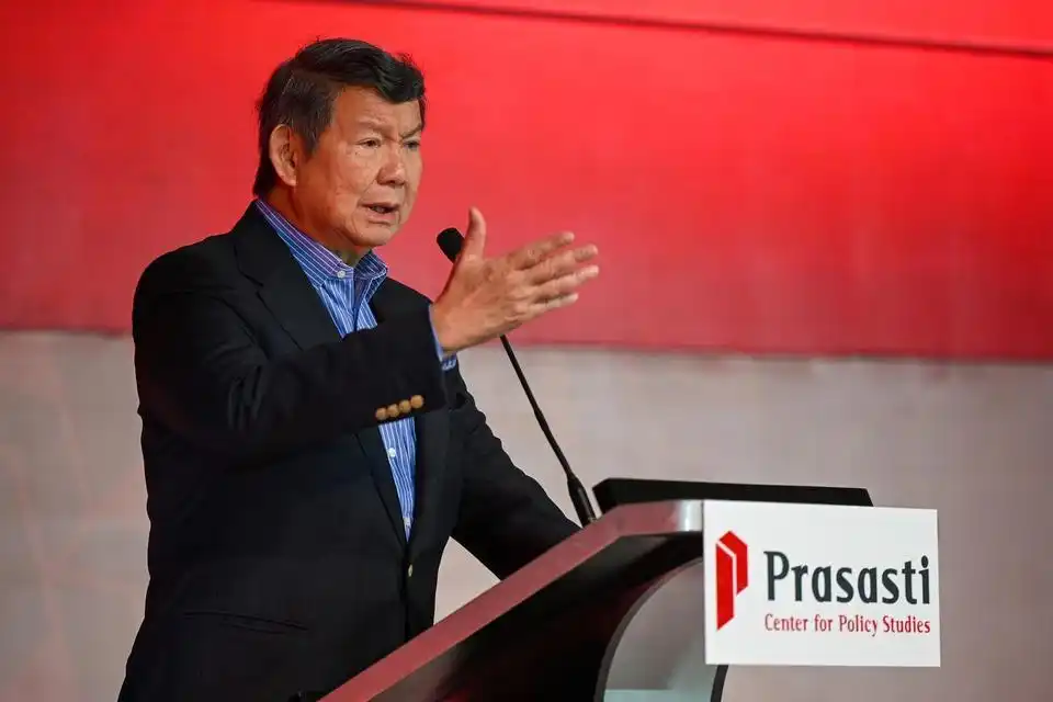 Rencana Ponsel Pintar dan Rekening Digital untuk Penerima Bansos