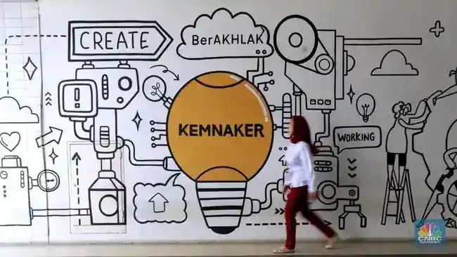 Hak Upah Saat Sakit Berkepanjangan: Tahapan Pembayaran hingga Ketentuan PHK