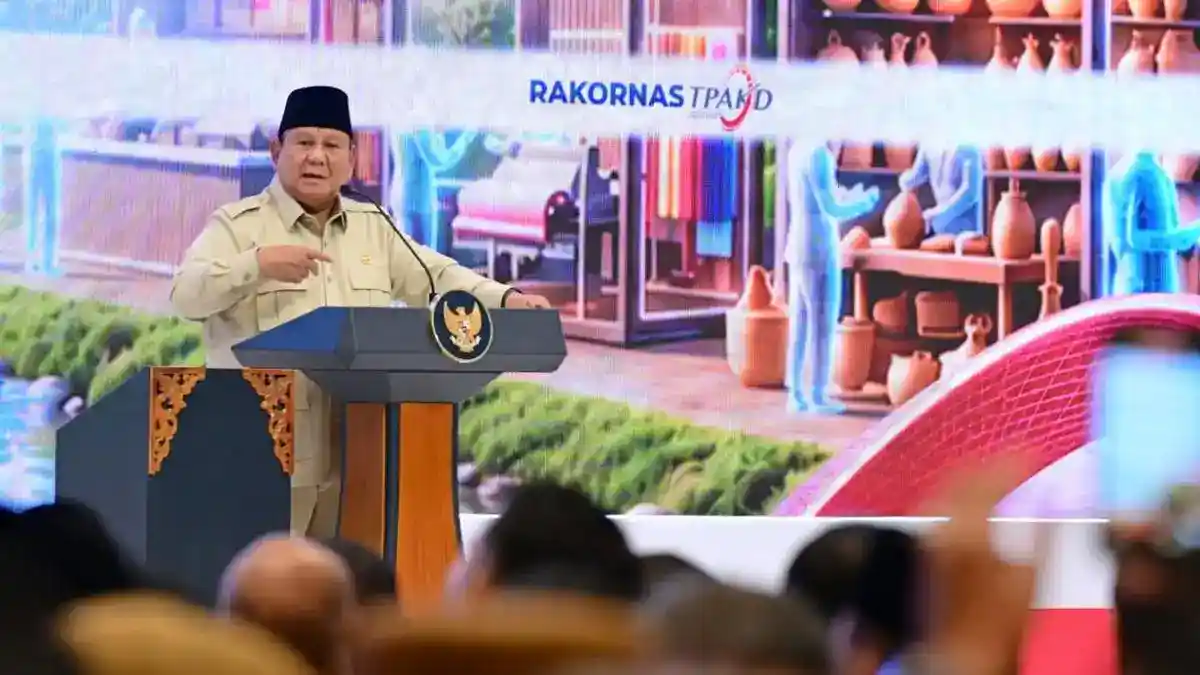 Prabowo Soroti Tanggung Jawab Perusahaan atas Karhutla dan Ancam Cabut Izin
