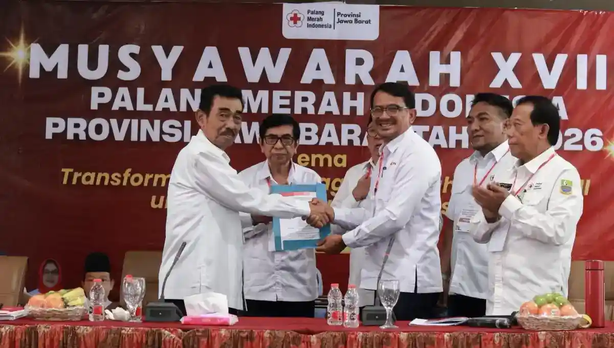 Adang Rochjana Kembali Terpilih Pimpin PMI Jawa Barat di Tengah Perbedaan Pendapat