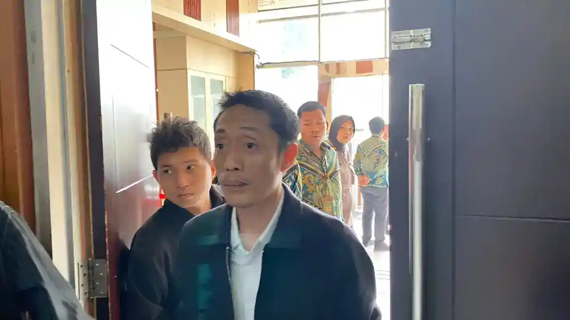 Kesaksian Dian Sandi tentang Unggahan Ijazah Jokowi di Persidangan
