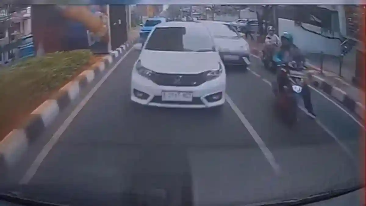 Kecelakaan Beruntun di Panglima Polim: Pengemudi BYD Mengaku Tertidur karena Lelah