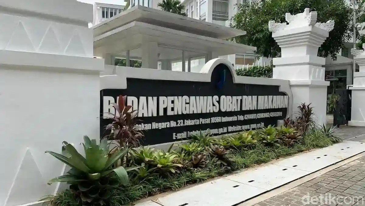 BPOM Telusuri Teh Kemasan yang Viral Berbusa, Produsen Lakukan Investigasi